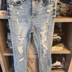 Judy Blue Light Wash Distressed Skinny Jeans